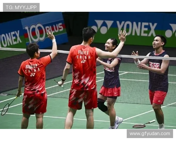 凤凰组合二比零夺大马混双冠