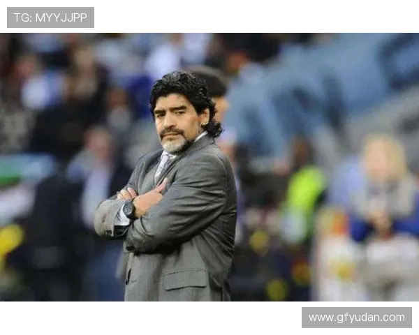 米兰大将遭爆头下巴骨折 或缺席世界杯